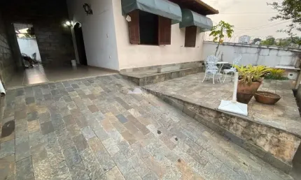 Casa com 4 quartos à venda na santa amélia, belo horizonte  por r$ 699.000