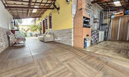Casa com 2 quartos à venda na Santa Mônica, Belo Horizonte  por R$ 540.000