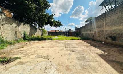 Terreno à venda na Santa Mônica, Belo Horizonte  por R$ 1.100.000