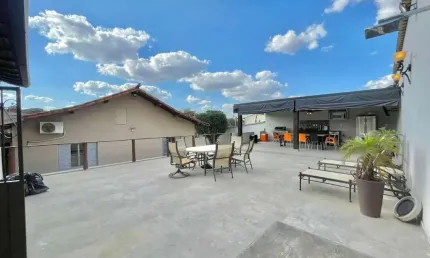 Casa com 3 quartos à venda em Garças, Belo Horizonte  por R$ 1.190.000