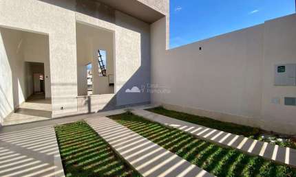 Casa com 3 quartos à venda na Serra Dourada, Vespasiano  por R$ 450.000
