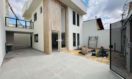 Casa com 3 quartos à venda no Planalto, Belo Horizonte  por R$ 1.300.000