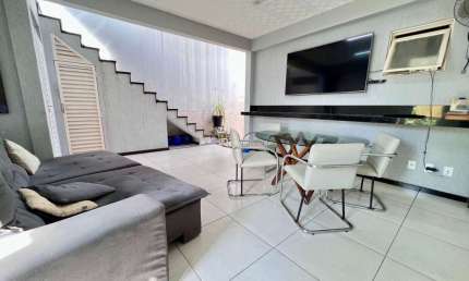 Casa com 3 quartos à venda na Santa Mônica, Belo Horizonte  por R$ 719.900