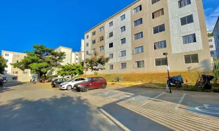 Apartamento com 2 quartos à venda na Santa Amélia, Belo Horizonte  por R$ 200.000