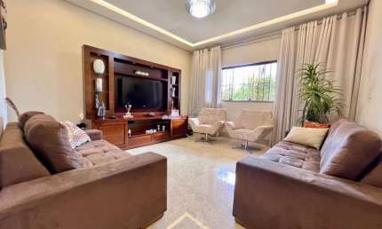 Casa com 4 quartos à venda no Planalto, Belo Horizonte  por R$ 1.099.000