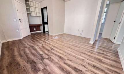 Apartamento com 3 quartos à venda na Vila Cloris, Belo Horizonte  por R$ 350.000
