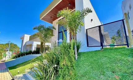 Casa em condomínio fechado com 4 quartos à venda em Gran Royalle, Lagoa Santa  por R$ 2.100.000