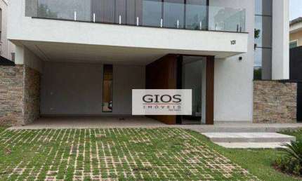 Casa de Condomínio com 5 Quartos e 7 banheiros à Venda, 325 m² por R$ 3.100.000