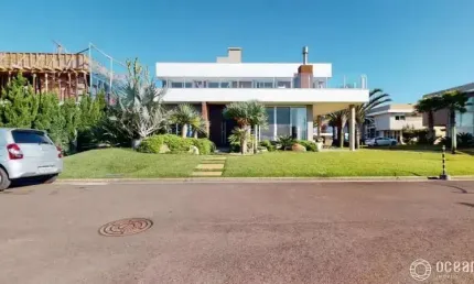 Casa em condomínio fechado com 4 quartos à venda no Centro, Xangri-Lá 