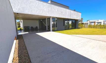 Casa em condomínio fechado com 3 quartos à venda no Atlântida Sul (Distrito), Osório 