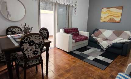 Apartamento de 01 dormitório no centro de Capão da Canoa com terraço e churrasqueira!
