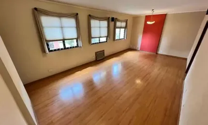 Apartamento de 3 quartos com suíte e sala ampla no Boqueirão, Santos-SP: 127m² e vaga de garagem!