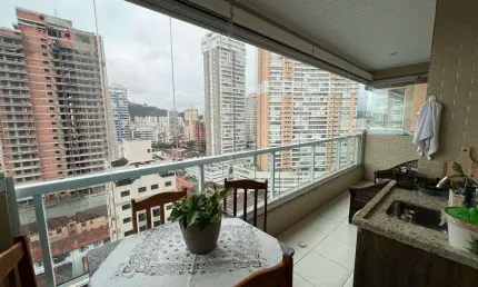 Apartamento com 2 quartos, Gonzaga, Santos - R$ 1.1 mi, Cod: 813
