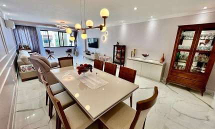 Apartamento com 3 quartos, Gonzaga, Santos - R$ 1.7 mi, Cod: 866
