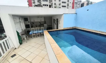 Casa com 3 quartos, Gonzaga, Santos - R$ 1.39 mi, Cod: 880