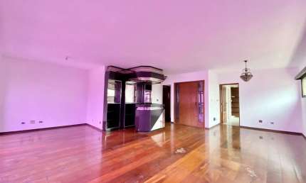 Apartamento de luxo à venda no Gonzaga, Santos-SP: 4 quartos, 2 suítes, 1 sala, 4 banheiros, 3 vagas de garagem, 175,00 m².