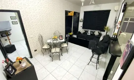 Apartamento à venda em Santos-SP, no Boqueirão: 2 quartos, 1 sala, 1 banheiro, 1 vaga de garagem, 48m² de área.