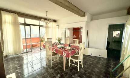 Cobertura de luxo à venda em Santos-SP, no bairro José Menino: 2 quartos, 1 suíte, 2 salas, 3 banheiros, 1 vaga, 157m². Venha conferir!