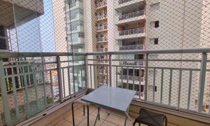 Imperdível oportunidade! Apartamento à venda em Santos-SP, no Marapé, com 2 quartos, 1 suíte, 1 sala, 2 banheiros, 1 vaga de garagem e 64m².