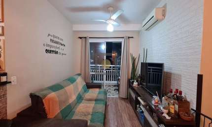 Apartamento à venda em Santos-SP, Marapé: 2 quartos, 1 suíte, 1 sala, 2 banheiros, 1 vaga