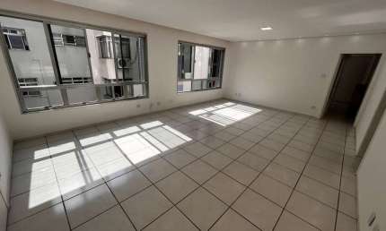 Apartamento com 3 quartos, Gonzaga, Santos - R$ 850 mil, Cod: 2212