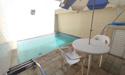 Imóvel Exclusivo: Casa à Venda em Santos-SP, 3 Suítes, 223m², no Campo Grande - Agende sua Visita!