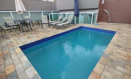 Excelente Casa à Venda na Vila Mathias em Santos/SP: 3 Quartos, 1 Suíte, 3 Vagas de Garagem e Área de 150m²!