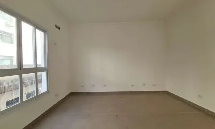 Casa à venda em Santos-SP, Marapé: 2 quartos, 2 suítes, 1 sala, 3 banheiros, 1 vaga, 156m². Venha conferir!