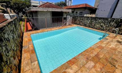 Casa com 3 quartos, Encruzilhada, Santos - R$ 1.35 mi, Cod: 2417