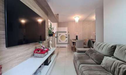 Apartamento à venda em Santos-SP, Marapé: 2 quartos, 1 suíte, 1 sala, 2 banheiros, 1 vaga, 64m². Confira já!