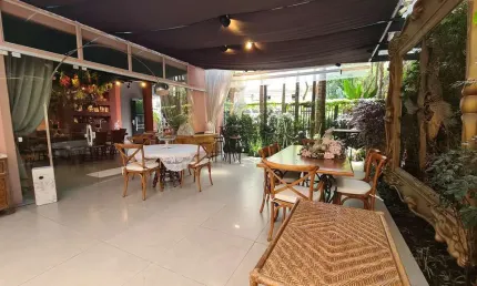 Imperdível casa à venda em santos-sp, bairro pompéia: 3 quartos, 2 suítes, 3 salas, 4 banheiros, 4 vagas e 400m². confira!