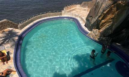 Apartamento à venda na Ilha Porchat, São Vicente-SP