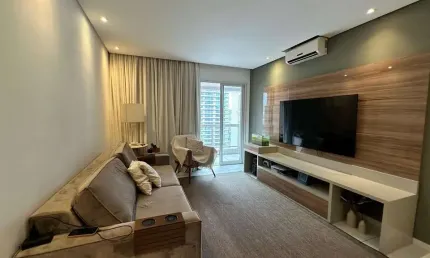 Apartamento à venda no Gonzaga, Santos-SP: 2 quartos, 1 suíte, 1 vaga, 94m². Aproveite!