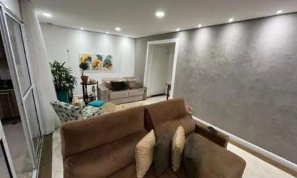 Imperdível oportunidade de apartamento à venda na Ponta da Praia, Santos-SP: 3 quartos, 2 suítes, 2 salas, 3 banheiros, 2 vagas, 111m².