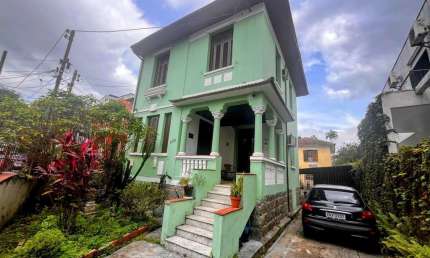 Terreno à venda na Rua Júlio Conceição, 256, Vila Mathias, Santos