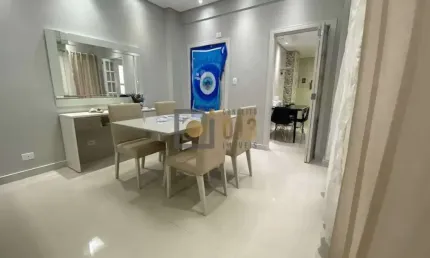 APARTAMENTO A VENDA NO GONZAGA, 03 QUARTOS, POUCOS PASSOS DO MAR !