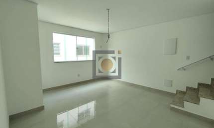 Oportunidade única: Casa à venda em Santos-SP, bairro Campo Grande, 2 quartos, 2 suítes, 2 salas, 4 banheiros, 2 vagas, 100m².
