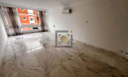 Apartamento no Gonzaga: 3 quartos, 2 suítes, 2 salas, 3 banheiros, 145m² - Venda em Santos-SP!