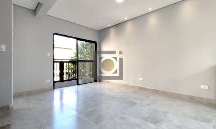 Imperdível oportunidade: Casa em condomínio à venda em Santos-SP, Marapé. 2 quartos, 2 suítes, 1 sala, 5 banheiros, 1 vaga, 129 m².