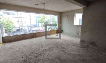 Casa Comercial à Venda na Pompéia, Santos/SP: 2 Salas, 4 Banheiros, 2 Vagas, 293 m² - Oportunidade de Investimento!