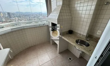 Apartamento à venda em Santos-SP, na Ponta da Praia: 2 quartos, 1 suíte, sala, 2 banheiros e 2 vagas de garagem!