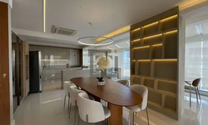 Excelente Cobertura de Luxo à Venda em Santos-SP, Bairro Gonzaga: 4 Quartos, 4 Suítes, 3 Salas, 3 Vagas de Garagem, 352,50m²!