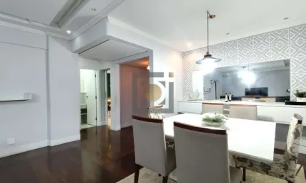 Apartamento de luxo à venda no Gonzaga, Santos-SP: 4 quartos, 2 suítes, 2 salas, 4 banheiros, 2 vagas e 173m² de área.
