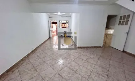 Casa à venda em santos-sp, bairro vila belmiro: 3 quartos, 1 suíte, 1 sala, 4 banheiros, 3 vagas de garagem, 248m² de área.