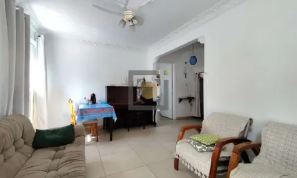 Casa à venda em santos-sp, bairro marapé: 3 quartos, 2 salas, 1 banheiro, 2 vagas de garagem, 104m². venha conhecer!