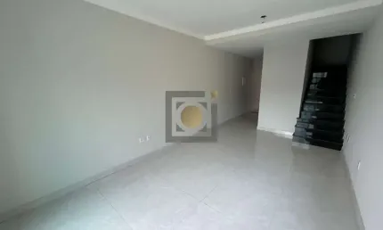 Imperdível casa à venda em santos-sp, bairro aparecida: 3 quartos, 1 suíte, 2 salas, 2 banheiros, 2 vagas de garagem, 134m².