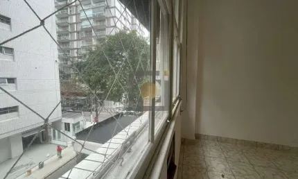 Apartamento à venda no gonzaga, santos-sp: 1 quarto, 3 salas, 1 banheiro, 1 vaga de garagem, 62m² de área