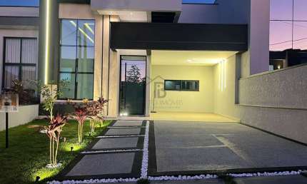 Casa em Condomínio de Luxo em Indaiatuba-SP, 3 suítes, 2 salas, 145m² - Loteamento Park Gran Reserve