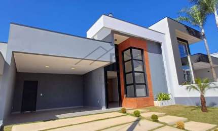 Casa de luxo em condomínio à venda em Indaiatuba-SP, no Residencial Milano: 3 quartos, 3 suítes, 2 salas, 4 banheiros, 4 vagas de garagem, 188,78m².