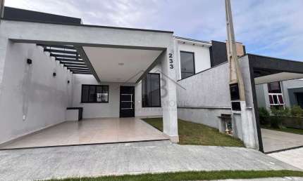 casa em condomínio à venda em Indaiatuba-SP, Jardins do Império, 3 quartos, 1 suíte, 2 salas, 2 banheiros, 2 vagas, 175m².